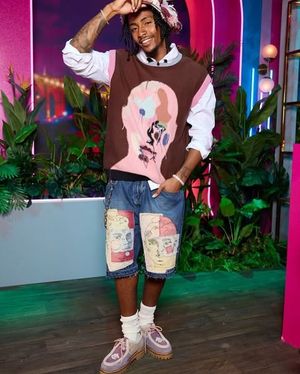 Image post by @2001coded on Instagram