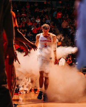 Image post by @clemsonmbb on Instagram