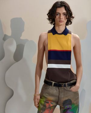 Image post by @vogueitalia on Instagram
