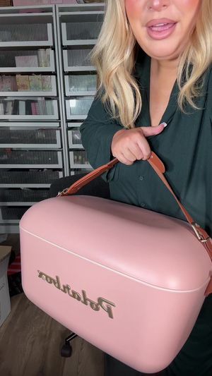 Video post by @beckymorganmakeup on TikTok