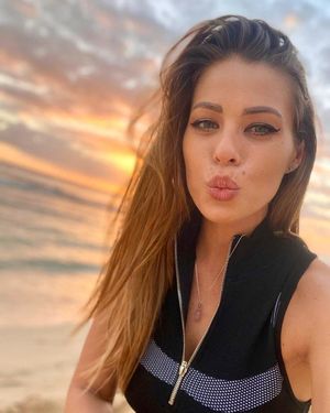 Image post by @roxananemes on Instagram