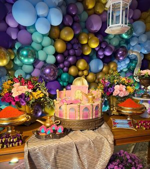 Image post by @rr_cakedesigners on Instagram