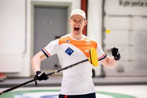 Image post by @worldcurling on Instagram
