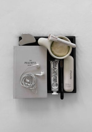 Video post by @lizaotovo on TikTok