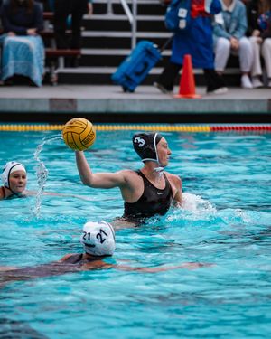 Image post by @broncowomenswaterpolo on Instagram