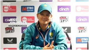 Video post by @cricket.com.au on YouTube