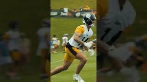 Video post by @steelers on YouTube