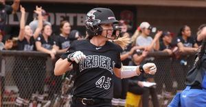 Image post by @unlvsoftball on Instagram