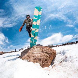 Image post by @j_skis on Instagram