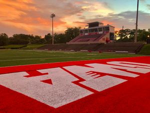 Image post by @uwa_football on Twitter