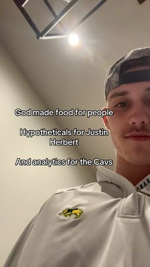 Video post by @andyknowsball on TikTok