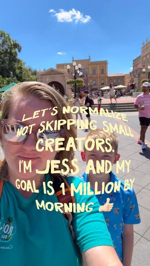 Video post by @Jessheartsthemeparks on Facebook