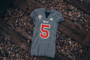 Image post by @headlinessportswear on Instagram