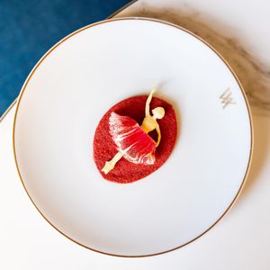 Image post by @waldorfamsterdam on Instagram