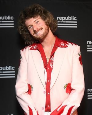 Image post by @yunggravy on Instagram