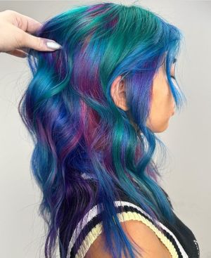 Image post by @pulpriothair on Instagram