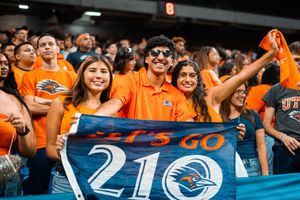 Image post by @utsastudents on Instagram