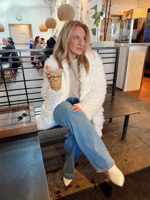 Image post by @collectivelykaitlyn on Instagram