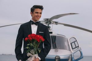 Image post by @menswearhouse on Twitter