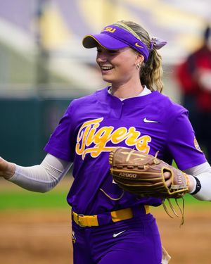 Image post by @lsusoftball on Instagram