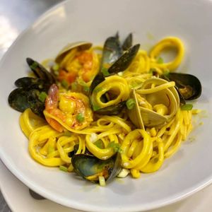 Image post by @farmhousekatonah on Instagram