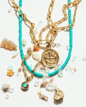 Image post by @juliaszendreijewelry on Instagram