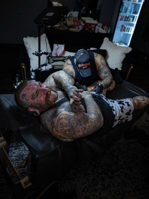 Image post by @raphbarrostattoos on Instagram