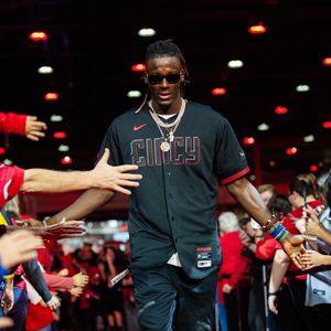 Image post by @reds on Instagram