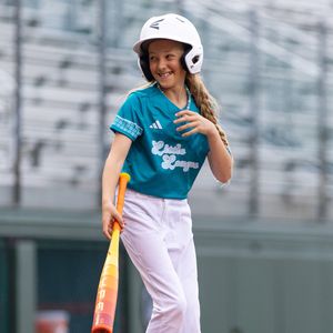 Image post by @LittleLeague on Twitter