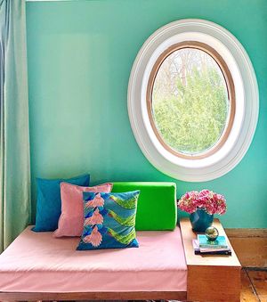 Image post by @annalysejacobs on Instagram