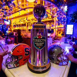 Image post by @holidaybowl on Instagram