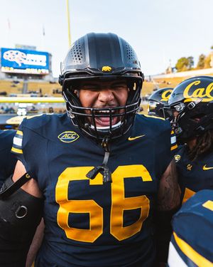 Image post by @cal_football on Instagram