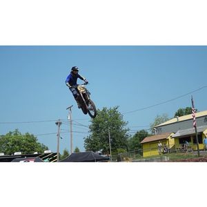 Video post by @senditfilms on Instagram