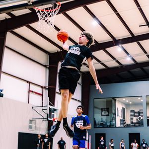 Image post by @tjfordbasketball on Instagram