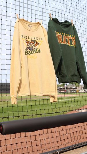 Image post by @WisconsinTimberRattlers on Facebook
