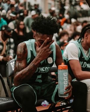 Image post by @showtimetreyy on Instagram