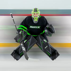 Image post by @goaliesonly on Instagram