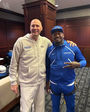 Image post by @CoachMarkPope on Twitter