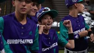 Video post by @eastonbaseballsoftball on YouTube