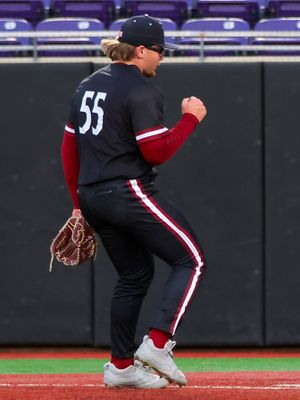 Image post by @elonbaseball on Instagram