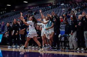 Image post by @izzypalmisanophotography on Instagram