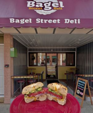 Image post by @bagelstreetdeli on Instagram