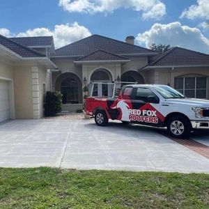 Image post by @redfoxroofers on Facebook