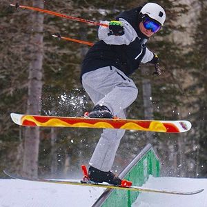 Image post by @j_skis on Instagram