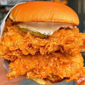 Image post by @thefoodieguideofficial on Instagram