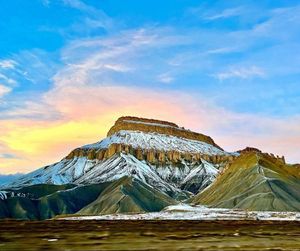 Image post by @tourcolorado on Facebook