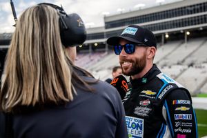 Image post by @jarnascar on Instagram