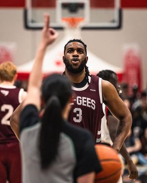 Image post by @uottawageegees on Instagram