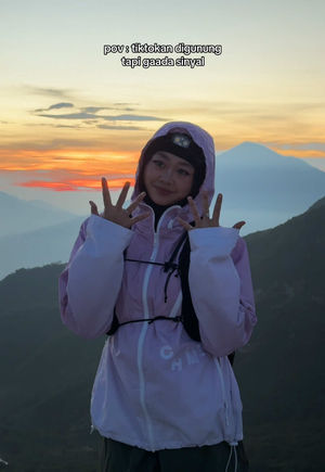 Video post by @faniaelizaaa on TikTok