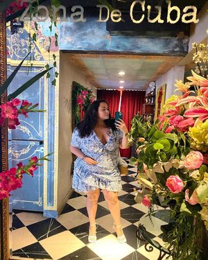Image post by @loralyee on Instagram